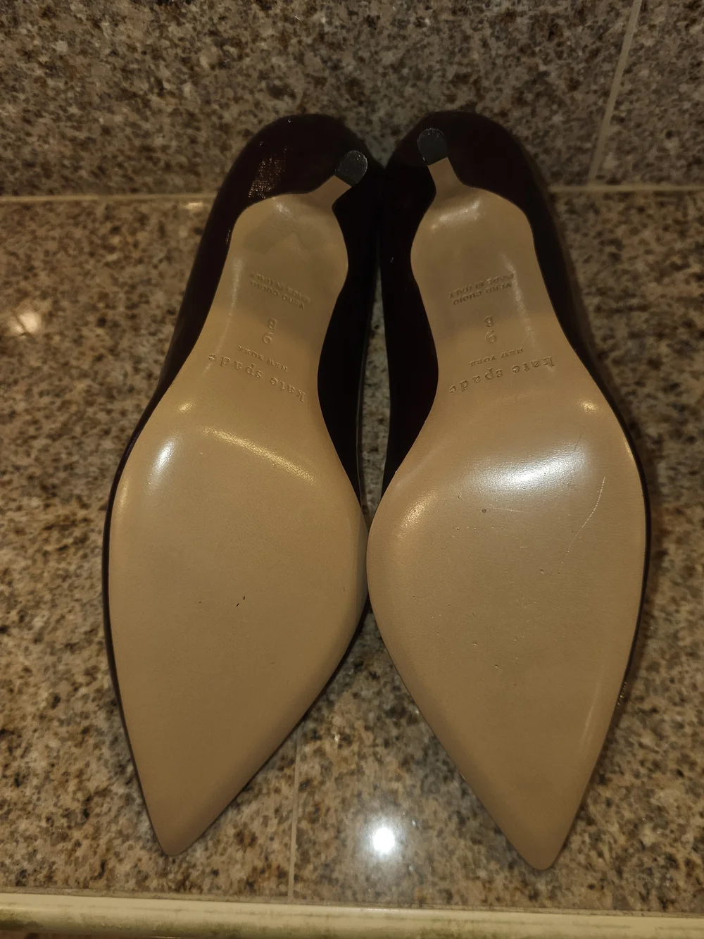 Late Spade Patent Leather Pumps in Deep Burgundy Sz 9